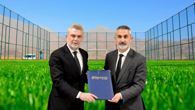 Kahramanmaraş'ta 11 ilçeye 35 yeni sentetik saha