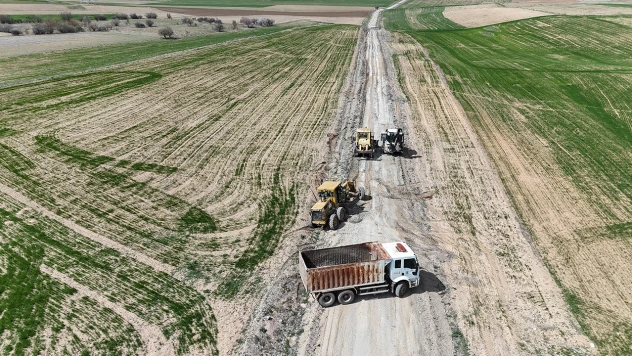 Kahramanmaraş'ta 9 mahalleye ulaşım sağlayan yol yeniliyor
