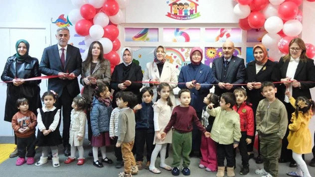 Kahramanmaraş'ta Bizim Aile Çocuk Bakımevi açıldı