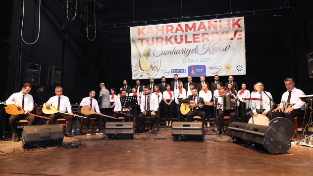 Kahramanmaraş'ta Cumhuriyet Konseri'ne yoğun ilgi