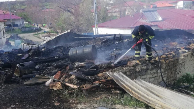 Kahramanmaraş'ta depo yangını