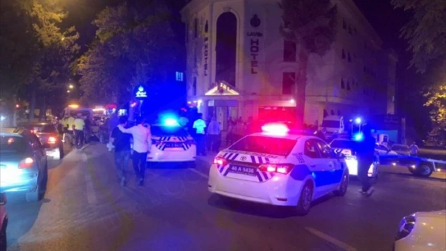 Kahramanmaraş'ta ehliyetsiz sürücü 6 araca çarptı