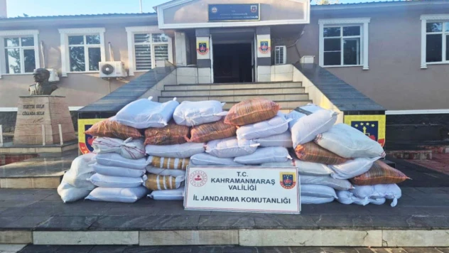 Kahramanmaraş'ta eş zamanlı kaçak içki ve uyuşturucu operasyonu