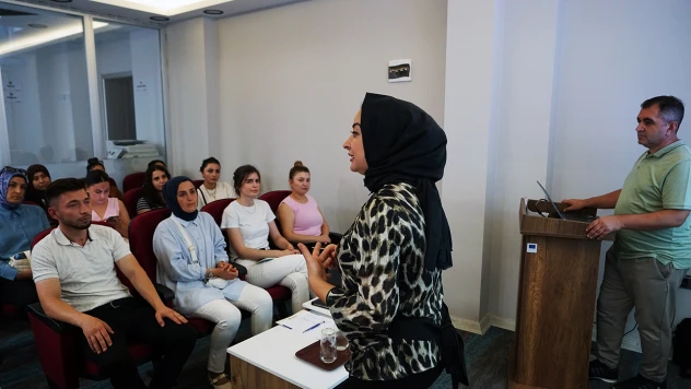 Kahramanmaraş'ta gençlerin kariyer yolculuğuna SOGEM'den destek