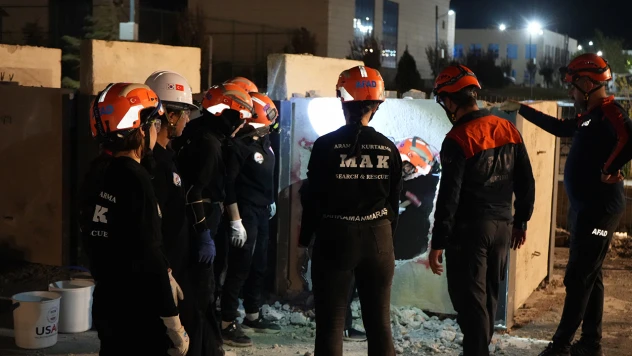 Kahramanmaraş'ta kadınlardan oluşan arama kurtarma ekibine eğitim