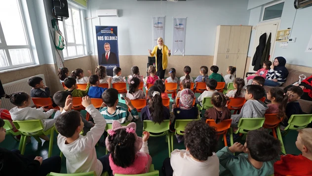 Kahramanmaraş'ta miniklere masal şöleni