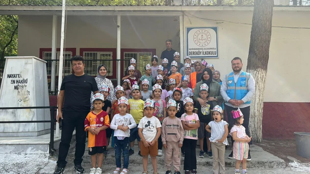 Kahramanmaraş'ta miniklere tatlı sürpriz