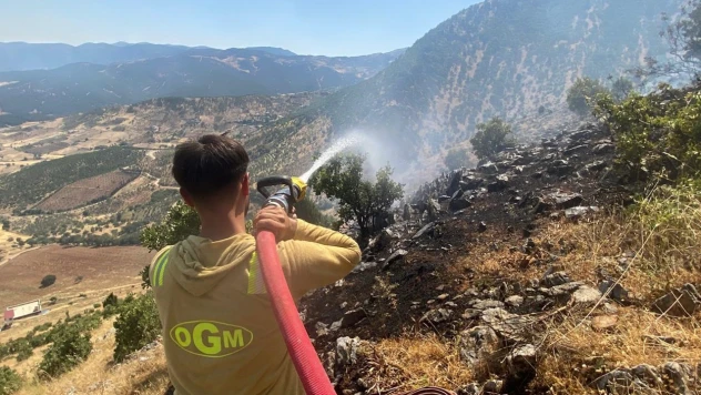Kahramanmaraş'ta orman yangınına müdahale sürüyor