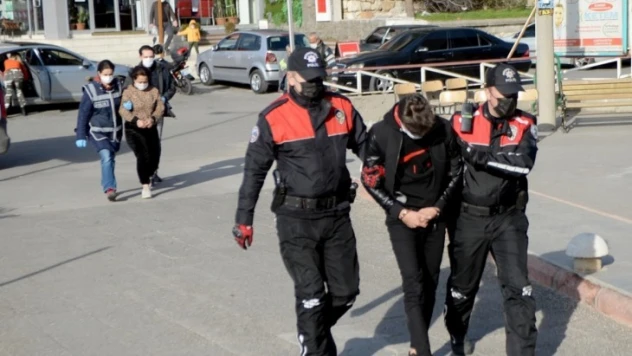 Kahramanmaraş'ta otomobil hırsızı 2 kişi tutuklandı