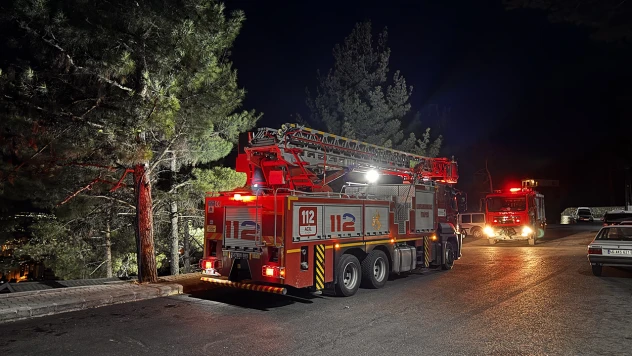 Kahramanmaraş'ta restoranda çıkan yangında 11 kişi dumandan etkilendi