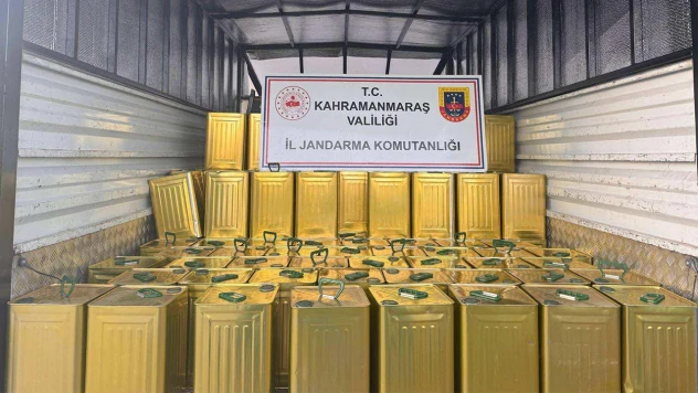 Kahramanmaraş'ta sahte zeytinyağı ele geçirildi