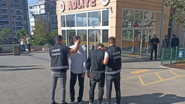 Kahramanmaraş'ta uyuşturucu satıcısı 2 zanlı daha tutuklandı