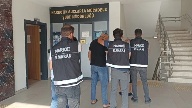 Kahramanmaraş'ta uyuşturucu tacirleri yakalandı