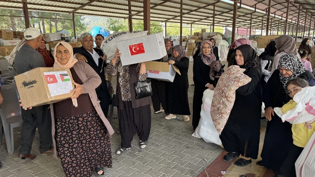 Kahramanmaraş'tan Gazze'ye 3 tır insani yardım gönderildi
