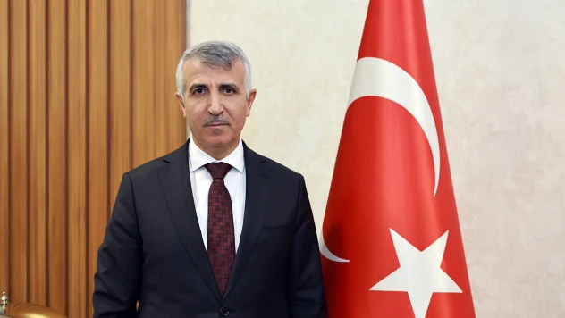 Kahramanmaraş Valisi Ünlüer, Cumhuriyet Bayramı dolayısıyla mesaj yayımladı