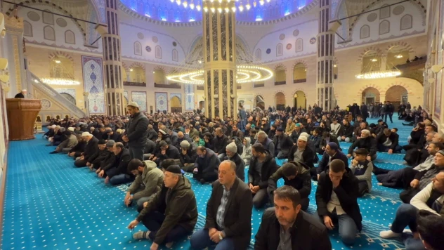 Kahramanmaraş ve çevre illerde Regaip Kandili idrak edildi