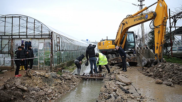 Kanala düşen 3 yaşındaki çocuk hayatını kaybetti