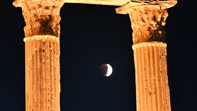 Kanlı ay tutulması görsel şölene dönüştü