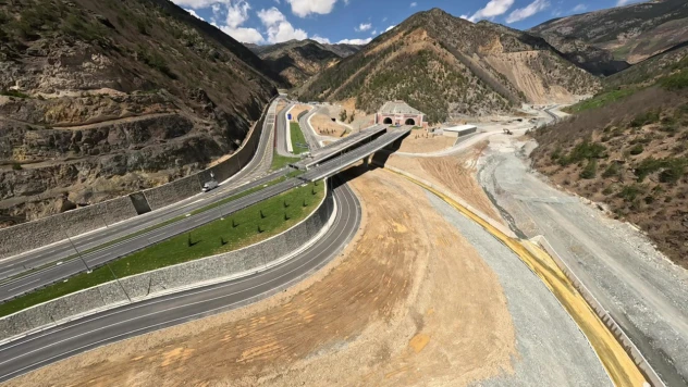Karadeniz'in sembolü Zigana Tüneli 1 yaşında