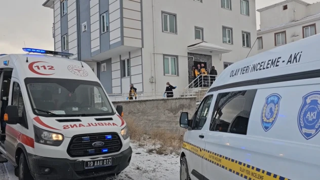 Karı-koca evlerinde silahla vurulmuş halde ölü bulundu