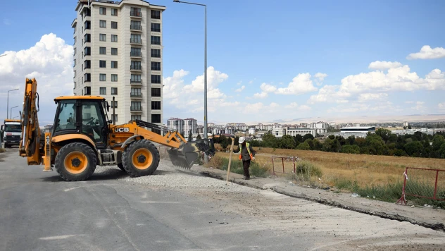 KASKİ'den Elbistan'a 80 milyon TL'lik asfalt yatırımı
