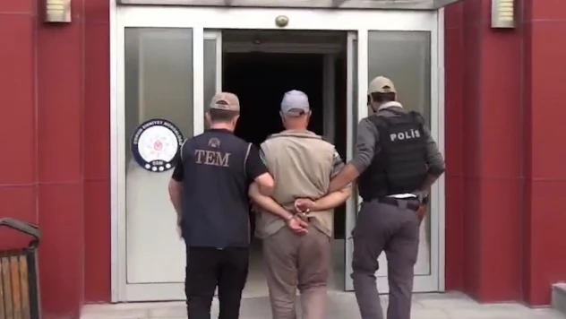 Kırmızı bültenle aranan DEAŞ üyesi yakalandı