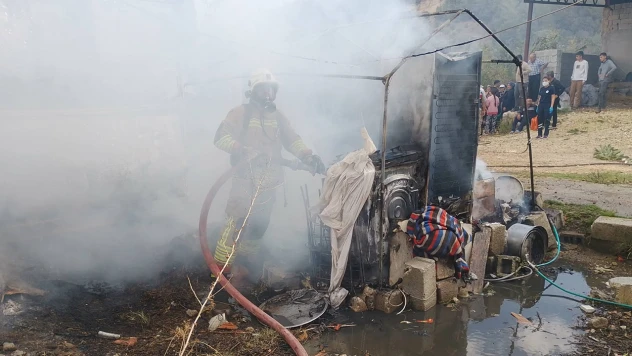 Konteynerde çıkan yangında bir bebek öldü
