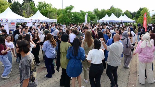 KSÜ'de Bahar Şenlikleri renkli anlara sahne oldu