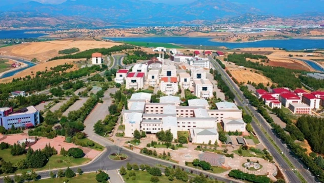 KSÜ'lü 5 bilim insanından uluslararası başarı