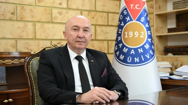 KSÜ Rektörü Yasıım, Geleceğim Kahramanmaraş ifadeleriyle gençlere seslendi