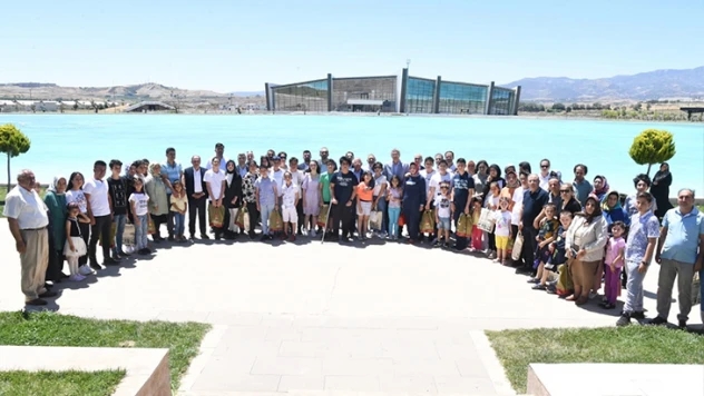 LGS'de derece yapan 25 öğrenciye Başkan Mahçiçek'ten sürpriz