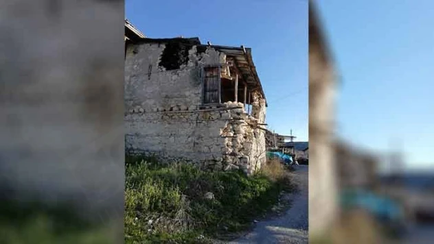 Metruk binada kumar oynayan 5 kişiye 22 bin 211 lira ceza uygulandı