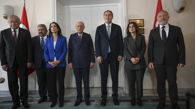 MHP Genel Başkanı Bahçeli, DEM Parti heyetiyle görüştü
