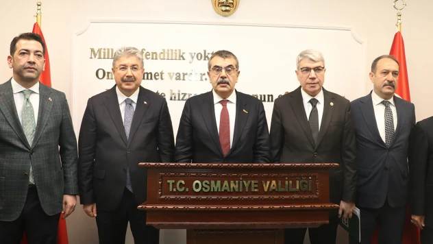 Milli Eğitim Bakanı Yusuf Tekin deprem bölgesinde çalışmaları anlattı