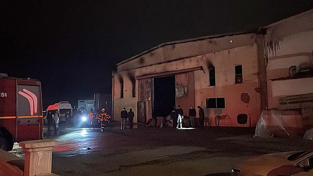 Mobilya fabrikasında yangın çıktı!