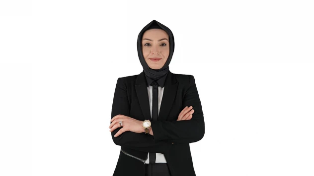 Muhtar Adayı Fatma Eken, 'Yirmiikigün'e kadın eli değmeli'