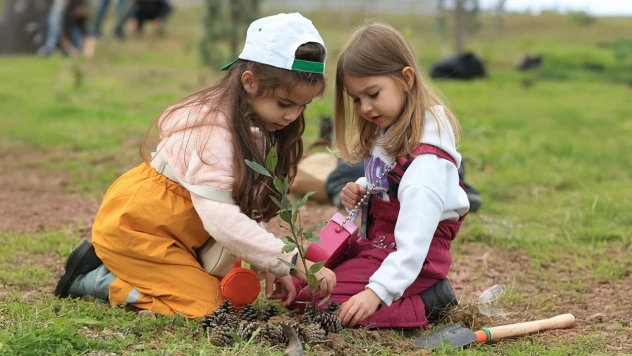 Öğrenciler, 11 Kasım'da yeşil vatan için geleceğe nefes olacak