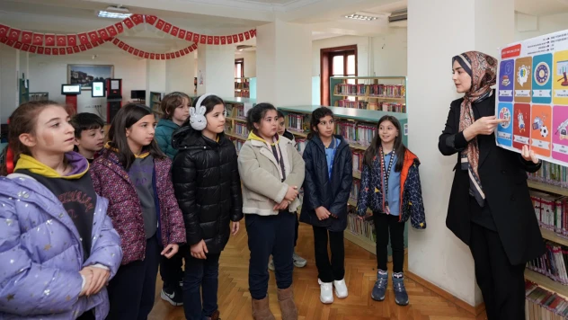 Öğrenciler, kütüphanelerde bilgi ve beceri kazanıyor