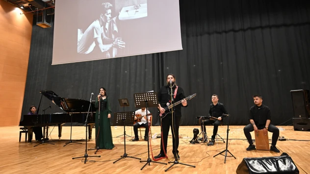 Öğrencilerin piyano konseri büyük beğeni topladı