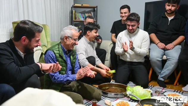 Öğrencilerle sahur vakti