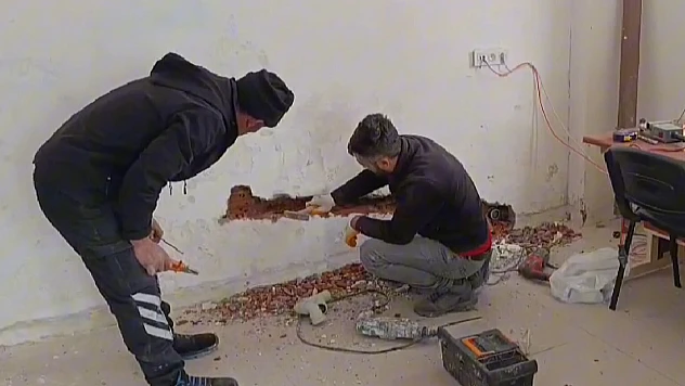 Öğretmen ve veliler el ele verdi bütün okulu baştan onardı