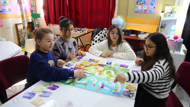 Öğretmenler akran zorbalığına karşı farkındalık oyunu tasarladı