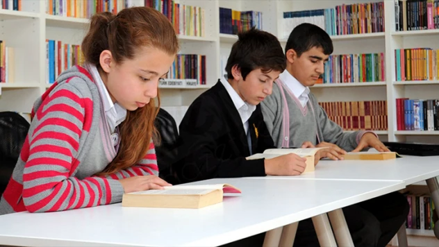 Okul kütüphanelerindeki kitap sayısı 4 ayda 2 kat arttı