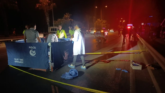 Otomobille çarpışan motosikletin sürücüsü öldü