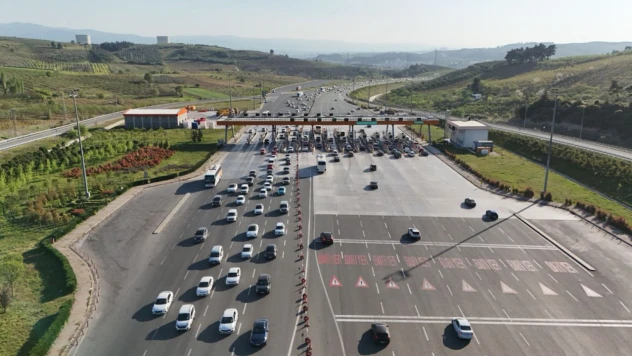 Otoyollardan 9 günde 11,2 milyon araç geçti