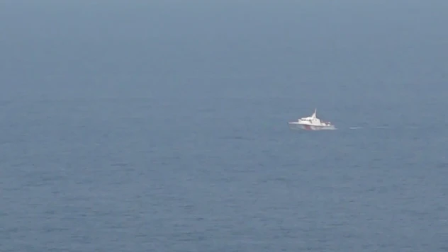 Parçalanmış halde bulunan teknedeki iş insanı aranıyor