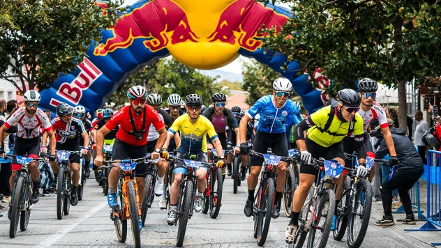 Red Bull Geç Kalma bisiklet tutkunlarını buluşturdu