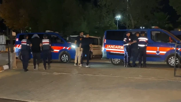 Rüşvet operasyonunda 2 şüpheli tutuklandı