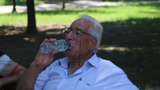 Sağlık Bakanlığından risk grubunda bulunanlara sıcak hava uyarısı