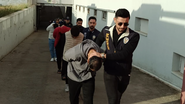 Sazan sarmalı operasyonunda 24 zanlı tutuklandı